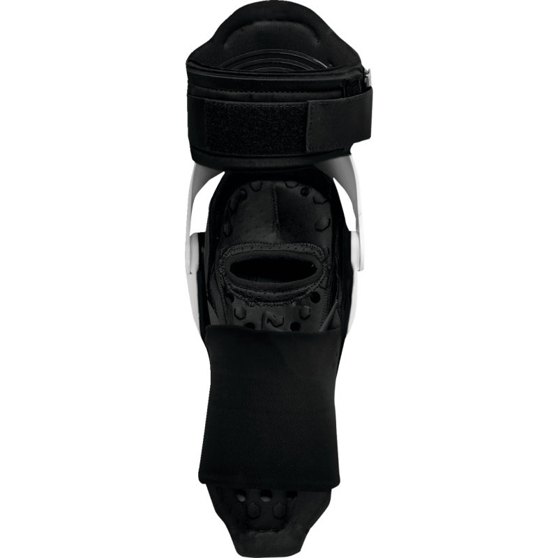 THOR KNEEGRD YTH SENT - Driven Powersports Inc.2704 - 0617