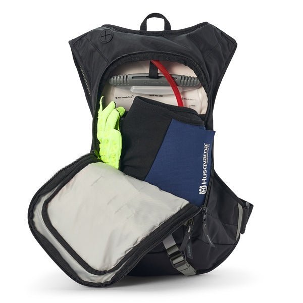 USWE Moto Hydro XTR Backpack 12L - DRIVEN Canada's Powersports 779421074685212059001