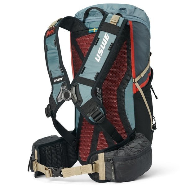 USWE Tracker Daypack - DRIVEN Canada's Powersports 7794210760852220204802
