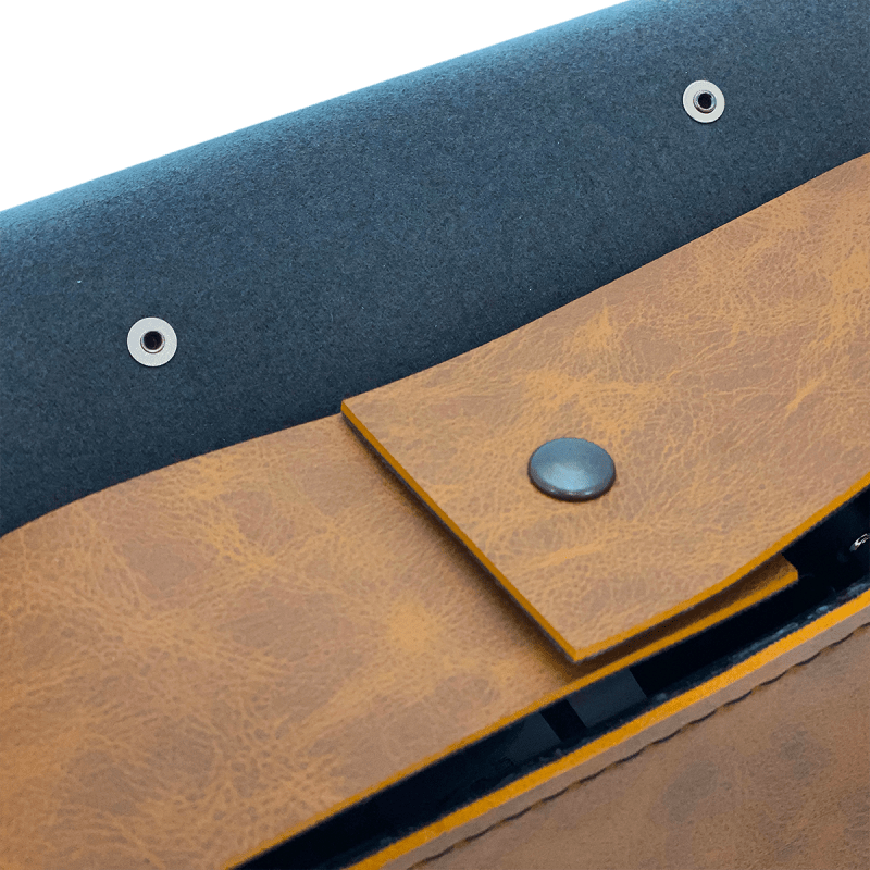 WILLIE & MAX LUGGAGE SWING ARM BAG (59779 - 08) - DRIVEN Canada's Powersports 83046000378159779 - 08