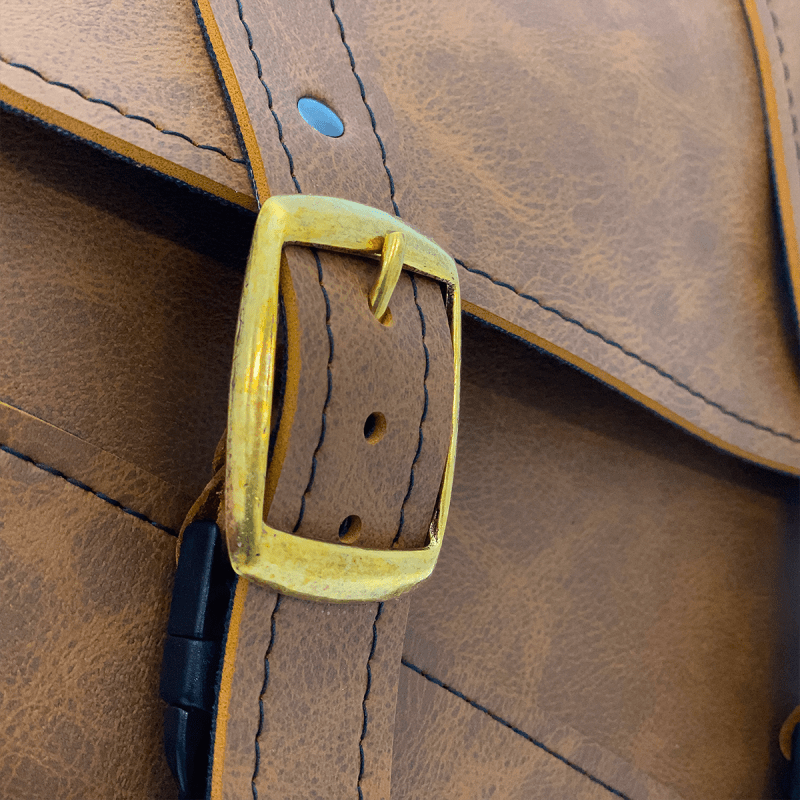 WILLIE & MAX LUGGAGE SWING ARM BAG (59779 - 08) - DRIVEN Canada's Powersports 83046000378159779 - 08