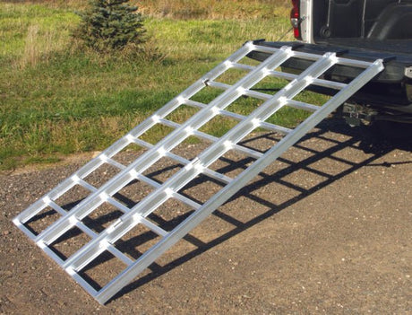 YUTRAX TRI - FOLD LOADING RAMP - DRIVEN Canada's Powersports 012642104985TX104